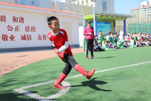 文班18+7+6+7马刺擒灰熊 哈利30分步行者3连胜