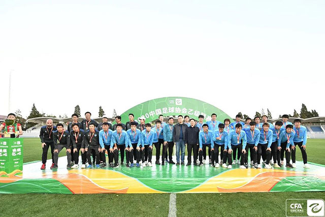 胡金秋18+10广厦胜四川 廖三宁16分北控胜天津