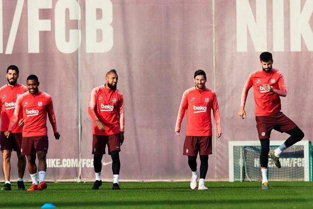 西卡25分布伦森31分 步行者克尼克斯3-3进抢七