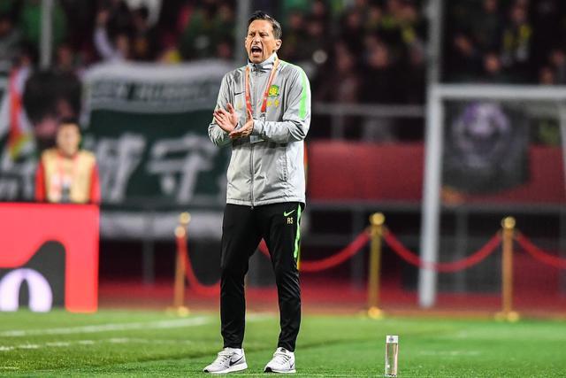 阿尔特塔：斯特林也伤缺数周 膝盖明天做检查